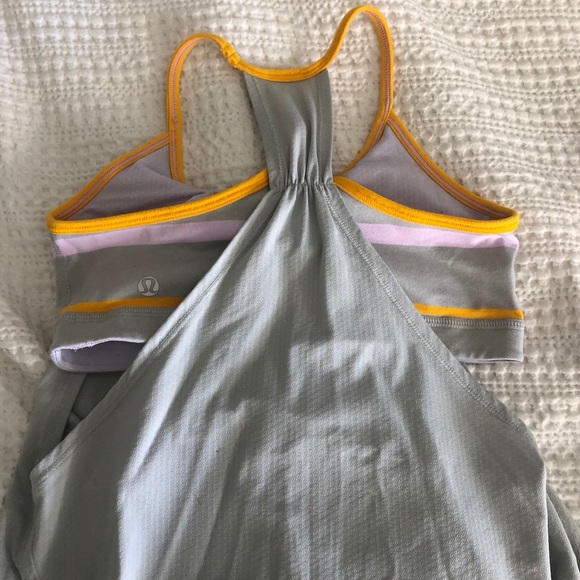 Lululemon workout tank - Picture 3 of 3